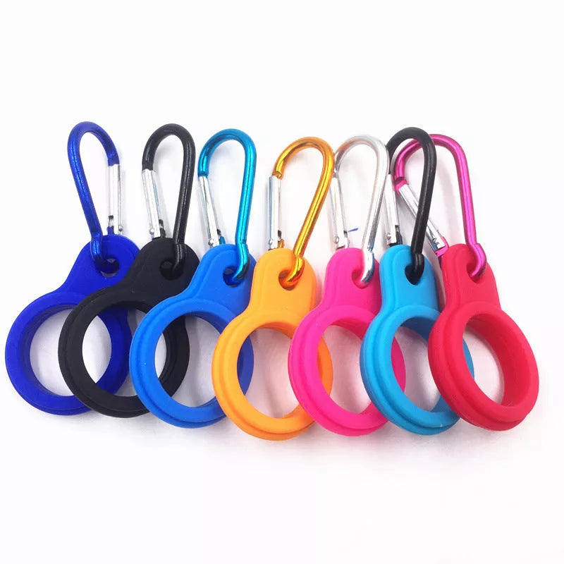 Eco-friendly silicone water bottle hanging buckle for outdoor and travel use