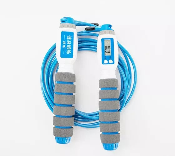Electronic counting jump rope with adjustable length and color options for fitness training