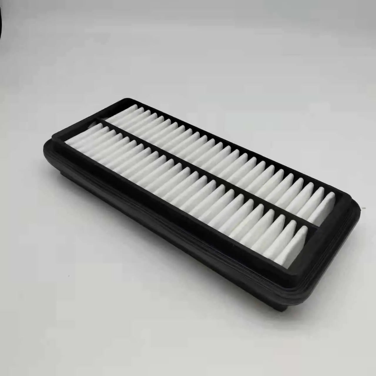 Black car air filter for Modern vehicles with dimensions 256mm x 113mm x 40mm