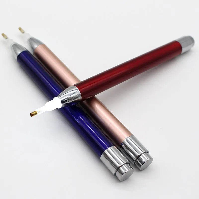 Luminous aluminium alloy diamond painting drill pen in blue, gold, or red colour