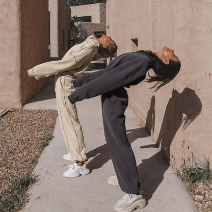 Women's long sleeve turtleneck sweatshirt with stand-up zipper and loose straight leg pants set