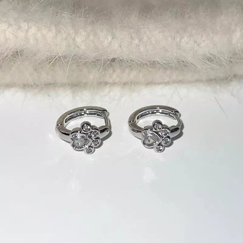 Diamond studded love cat foot earrings in pink, blue, and white alloy