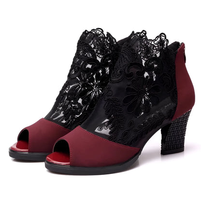 Lucyever women's black gladiator sandals with square heel, zip closure, and floral lace design