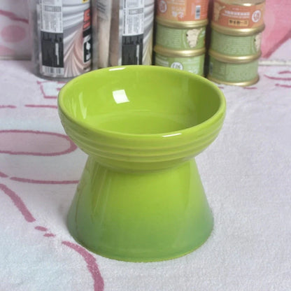 White ceramic pet bowl with high foot neck protector showing 15cm diameter and 8cm height measurement