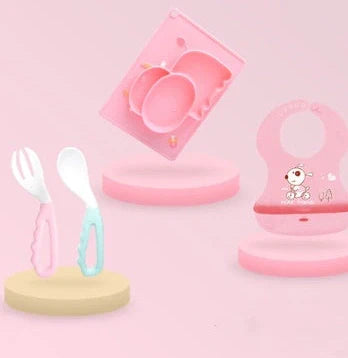 Green silicone baby bowl with suction base and crab cartoon design, 28cm diameter