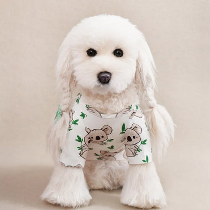 Small dog wearing printed t-shirt with bust measurement 47cm and back length 32cm for dogs 3.50kg-5.00kg