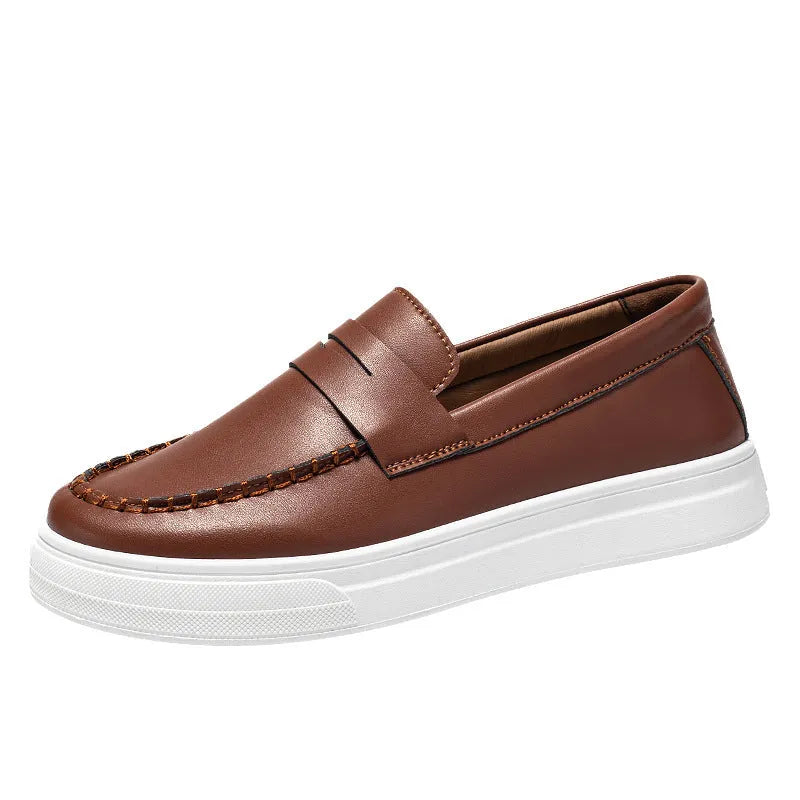 Men's British style casual shoes with round toe and slip-on design in PU leather
