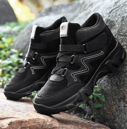 Men's leather lace-up shoes with cushioned insoles in black colour option