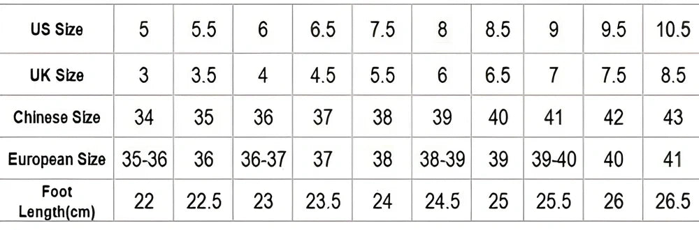 Women's green platform sneaker with 3cm rubber sole and patent leather upper, round toe design