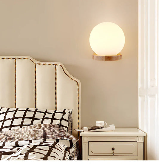 Solid wood table lamp with glass shade and wrought iron elements, 16cm height