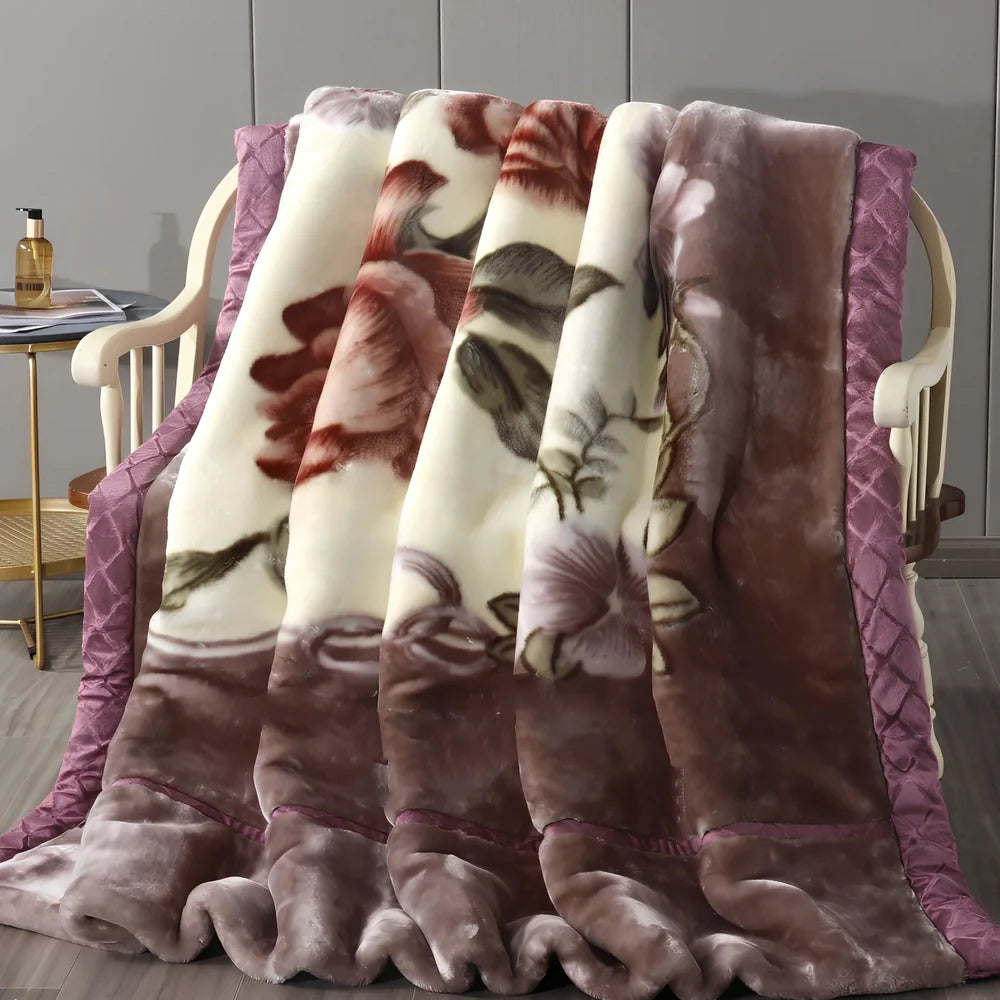 Double-sided flannel blanket quilt with plant and flower pattern showing genuine double-layer thickening