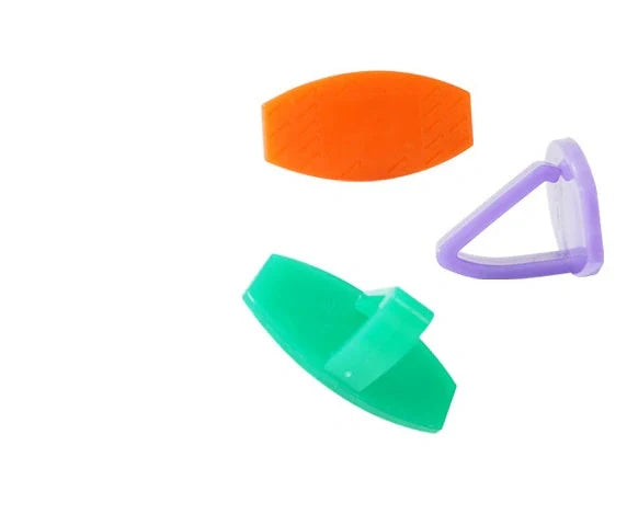 Deodorant Wizard pet deodorant tablets in mango, lavender, and qingxin scents