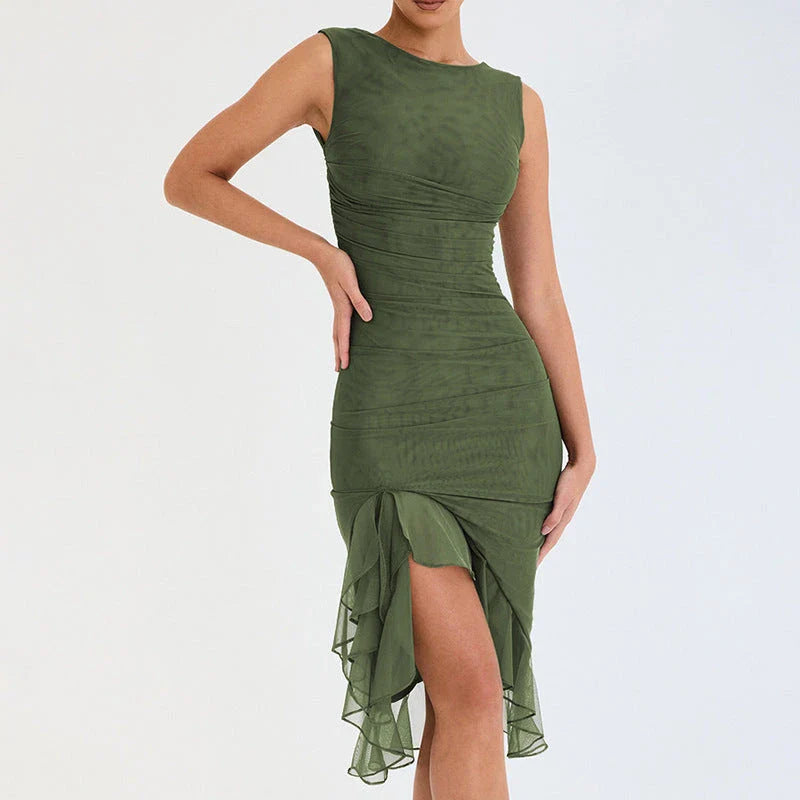 Slim, sleeveless mini dress in various colors, perfect for summer parties and clubs