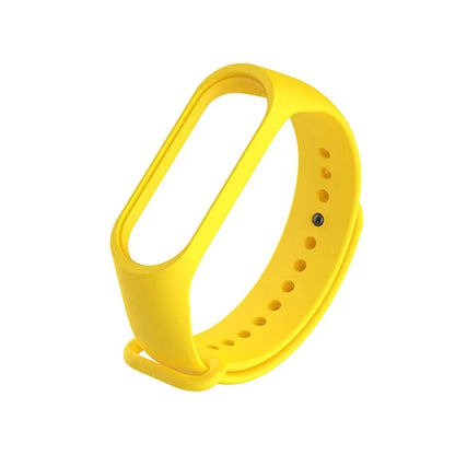 Silicone replacement strap for Xiaomi Mi Band 3 fitness tracker in multiple colour options