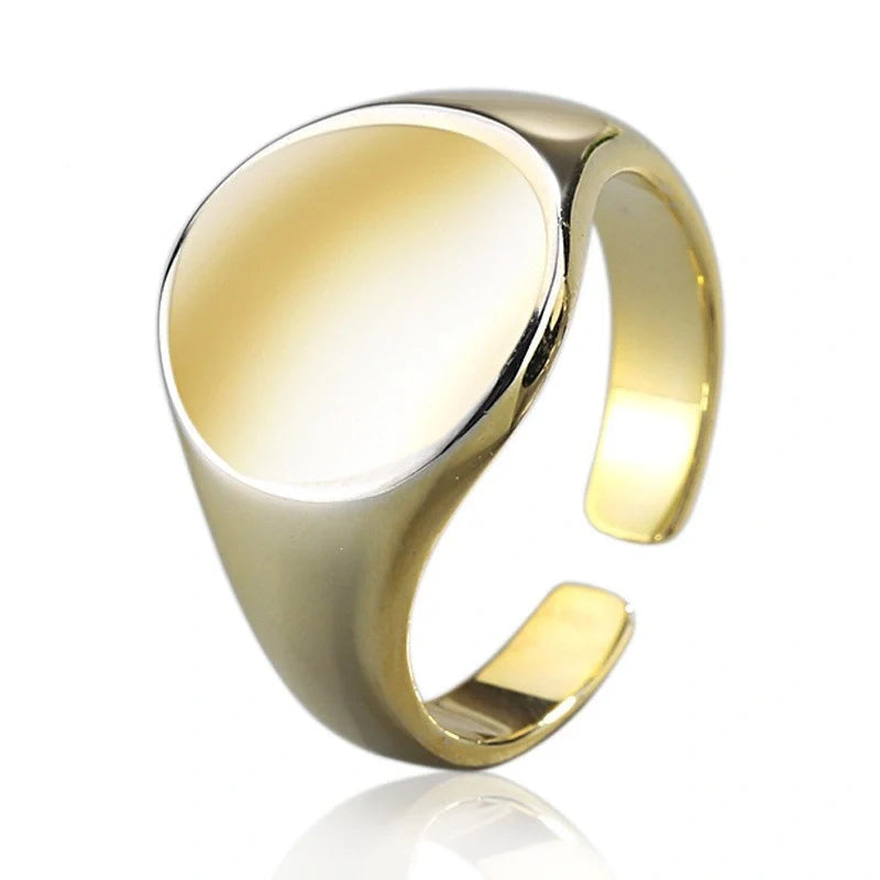 Adjustable Oval Fashion Ring with unique temperature prompt feature, available in platinum and gold
