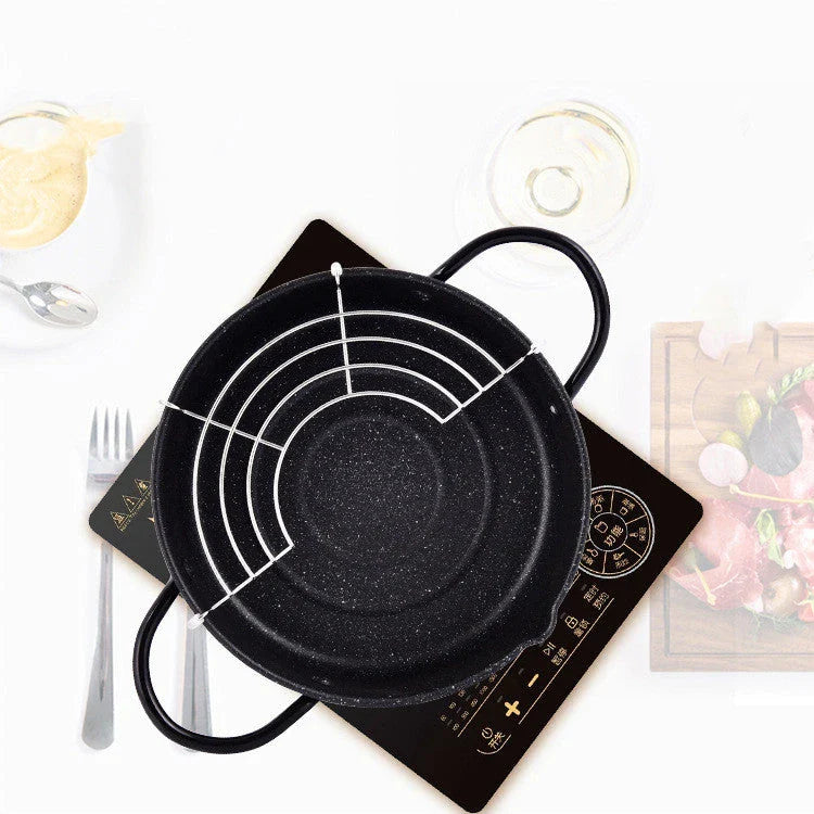 Versatile oil-saving frying pan made of high-quality iron with non-stick coating for healthier cooking