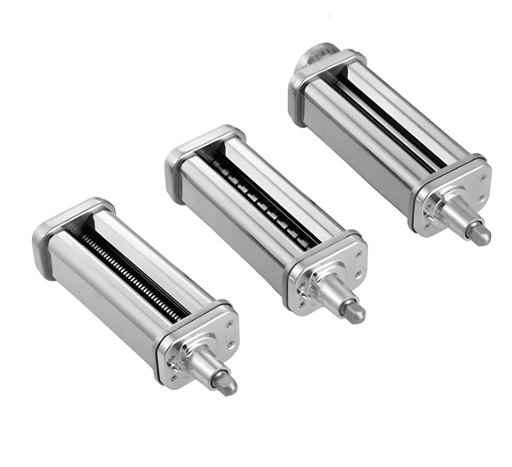 Stainless steel pasta machine with thickness dial for making spaghetti and noodles