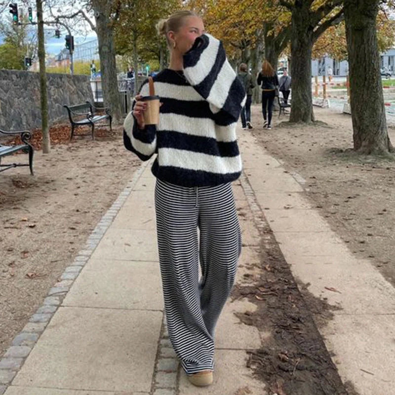 Stylish women's striped pants in various colors with a casual, Y2K-inspired design