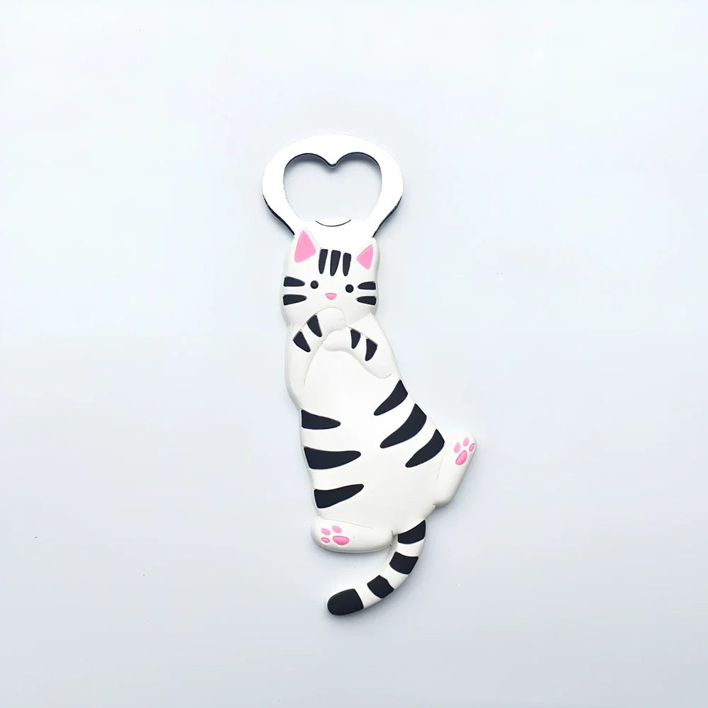 Animal-shaped bottle opener with alloy construction measuring 135mm long by 50mm wide