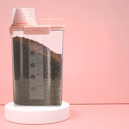 PP resin pet food storage bucket with airtight lid in matcha green colour, 2.5 litre capacity