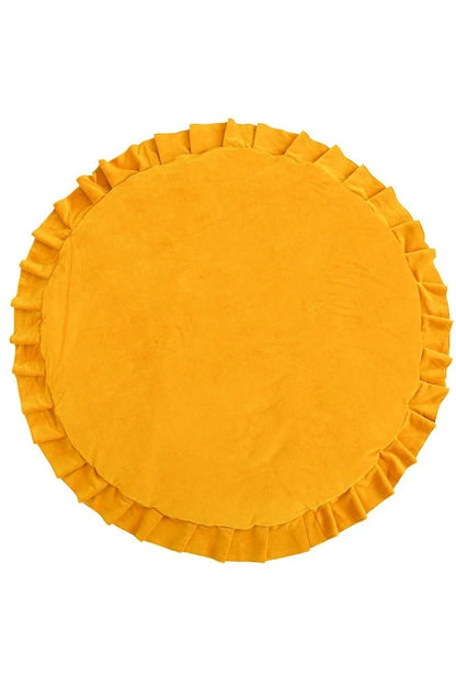 Circular baby play mat with lace border showing 2cm thickness measurement