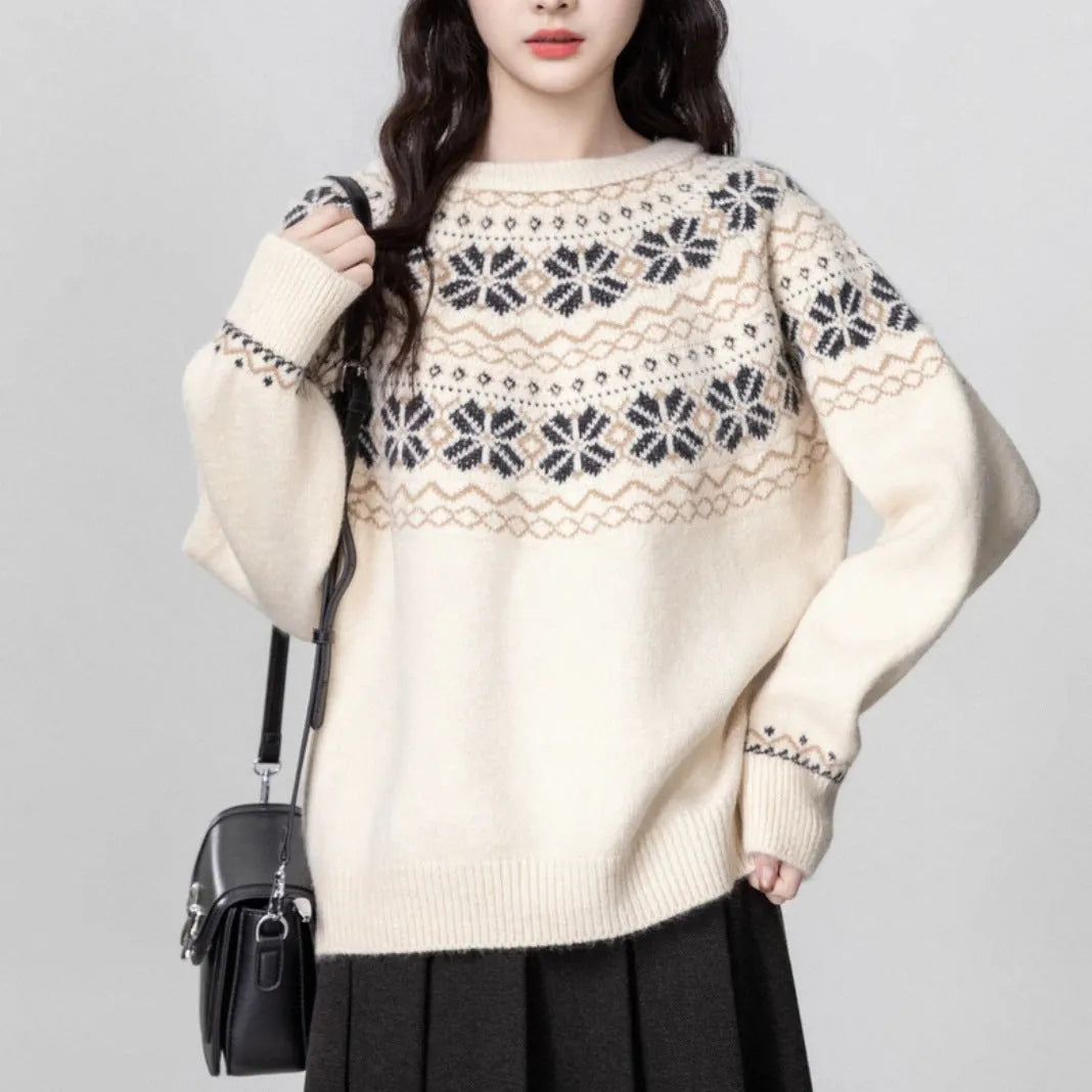 Women's vintage Fair Isle crew neck pullover sweater with geometric pattern in Milky White