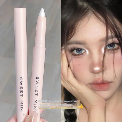 Radiant Eyeliner Pen in various colors for defined, brightened eyes