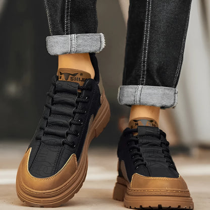 Black and white platform casual sneakers with thick rubber sole for height increase