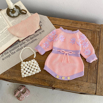 Handmade embroidery long sleeve jumpsuit for baby girls in pink cotton, Korean triangle style with pullover closure.