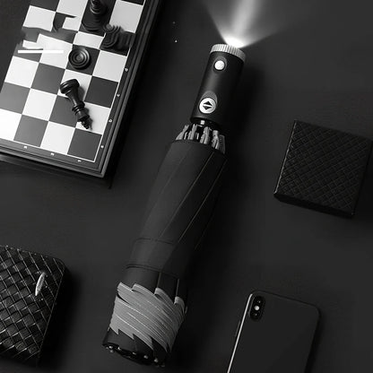 Automatic reverse umbrella showing open 105cm canopy and compact 30cm folded size