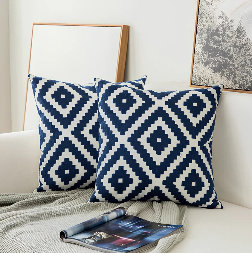 Chinese classical embroidered pillowcase 45x45cm with PP cotton filler and four style options