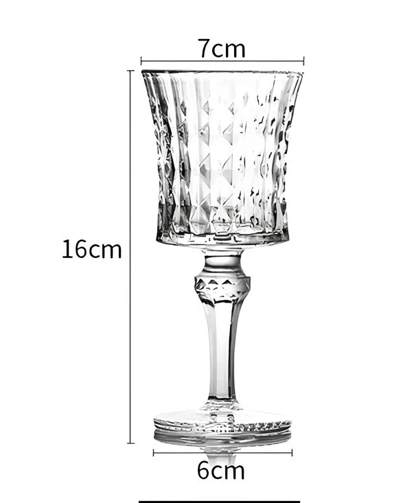 Creative transparent lead-free glass cup with seamless flat base for cocktails, 210ml capacity