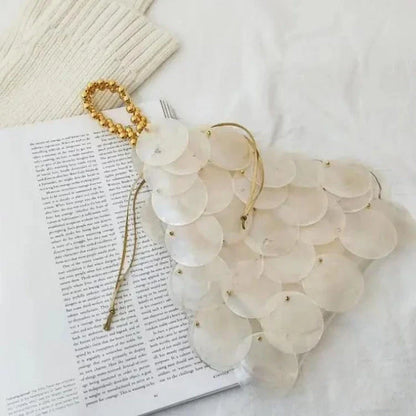 Luxury Sequin Evening Shell Bag with a unique shell shape and sparkling sequin decoration