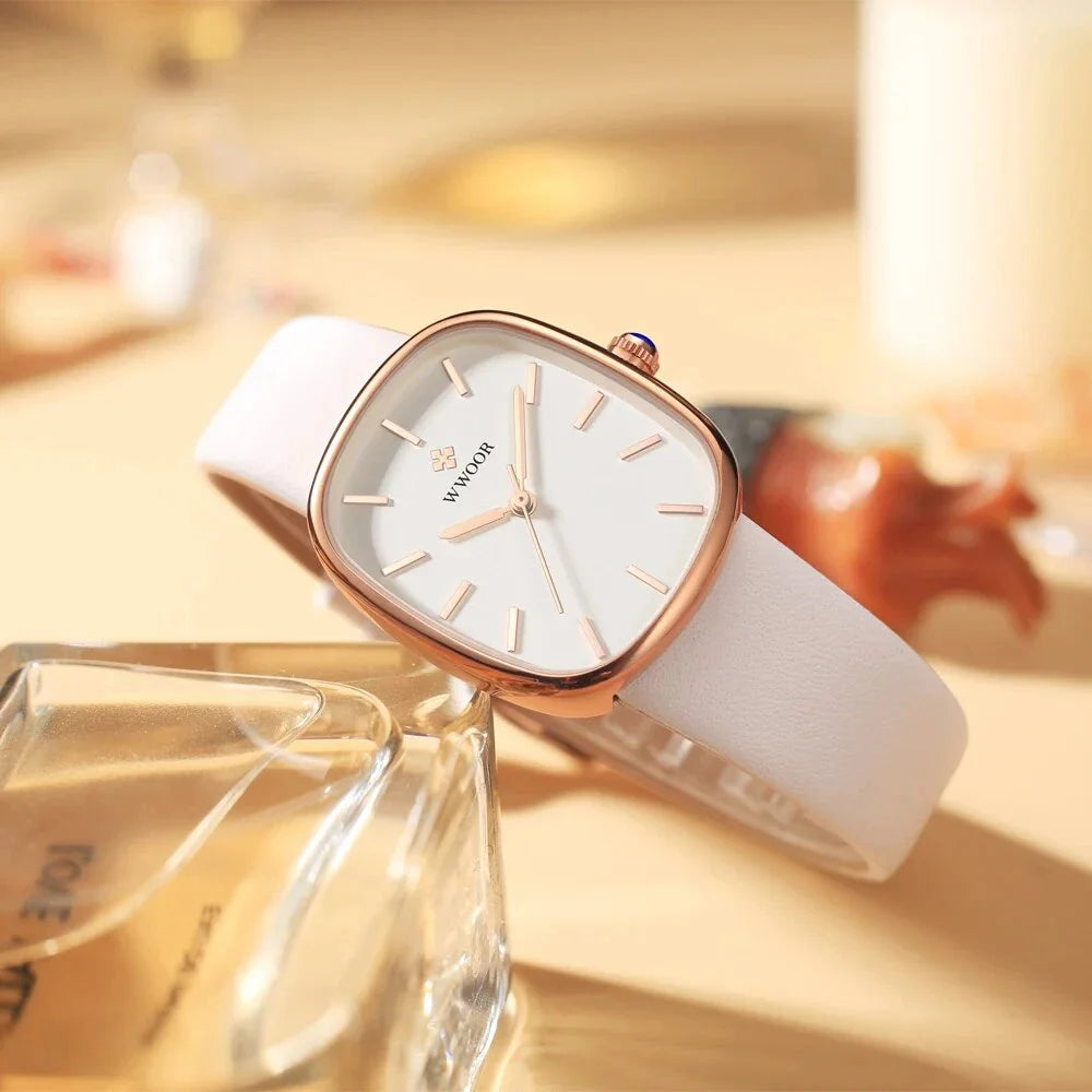 Luxury Leather Quartz Bracelet Watch for Women with Sleek Dial and Durable Leather Strap
