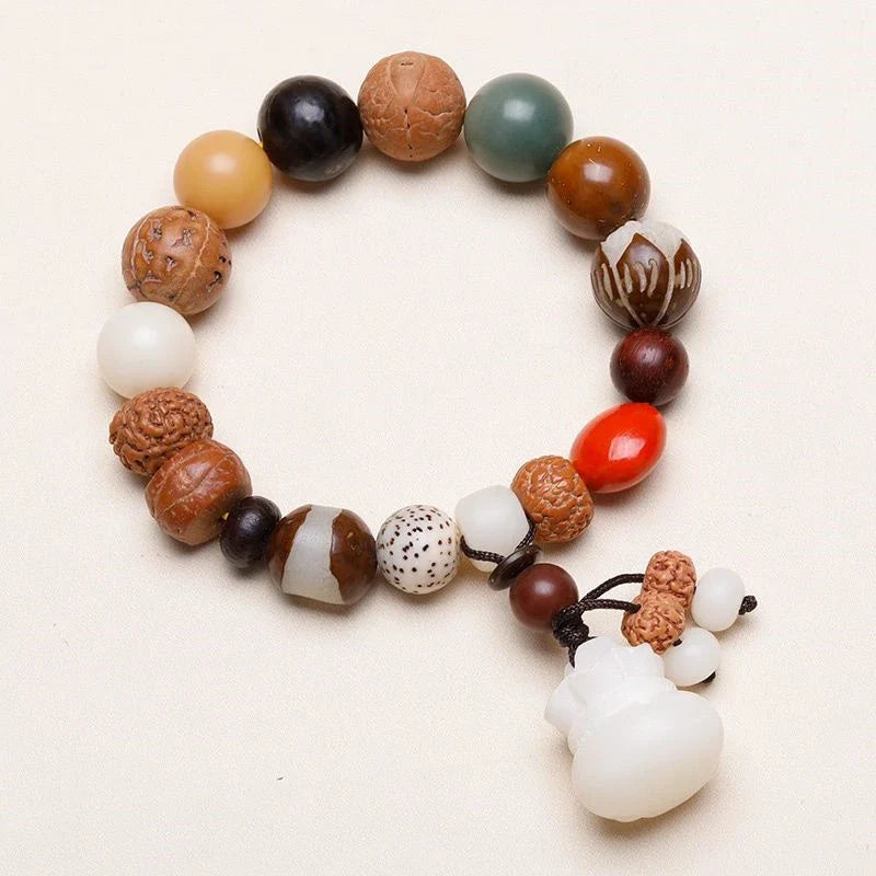 Natural Buddha Beads Bodhi Seed Bracelet in good luck color, featuring a minimalist geometric design crafted from premium-quality bodhi seeds