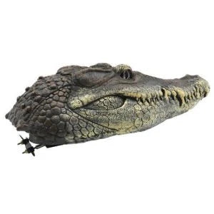 Crocodile Head Remote Control Boat - Realistic and Lifelike Water Toy with 2.4GHz Transmitter and Dual Propellers