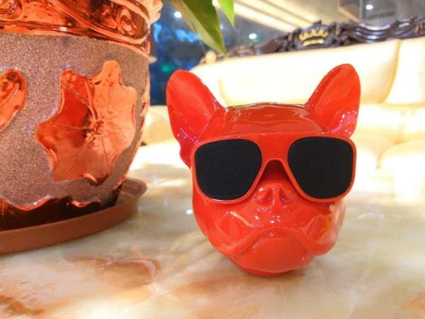 Bluetooth Dog Speaker - Wireless, Water-Resistant Audio Device for Hands-Free Music Enjoyment with Your Canine Companion