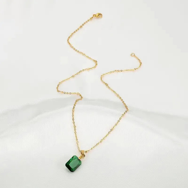 Copper rectangular pendant necklace with geometric quadrilateral design and O-ring chain in green colour