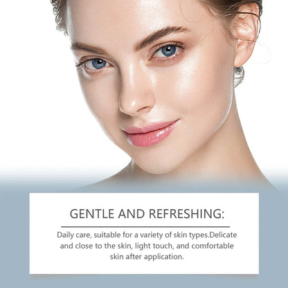 Glycolic acid exfoliating facial pads with vitamins C and E in cotton cloth format