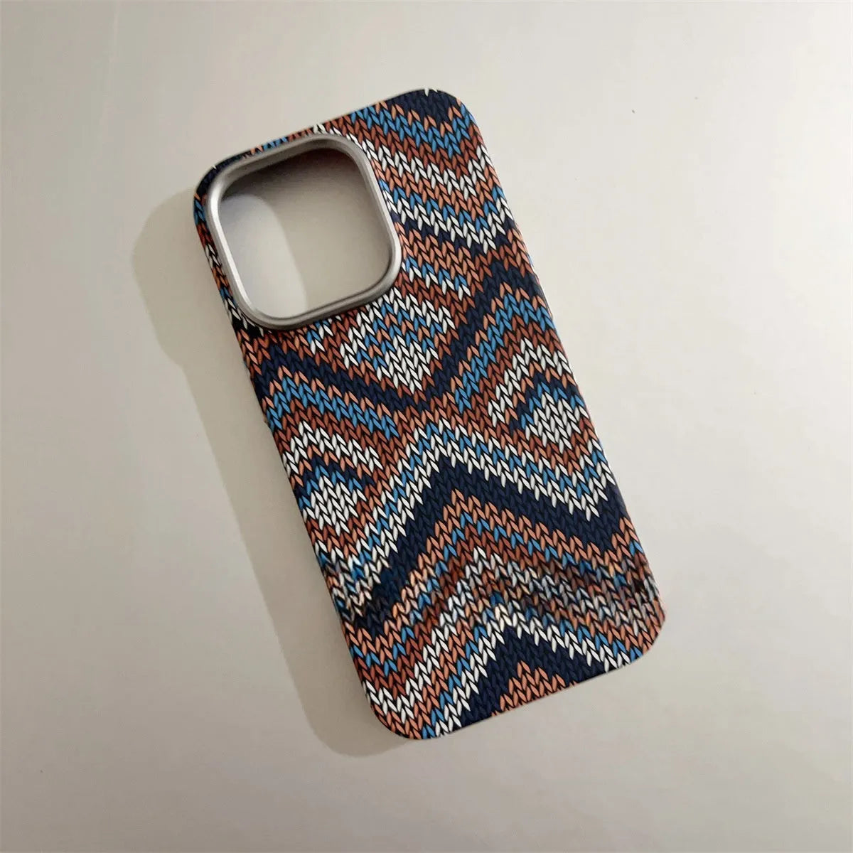 Kevlar skin feeling hard PC phone case with micro relief and magnetic suction for iPhone 12-15 Pro Max.