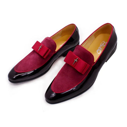 Men's low-top patent leather shoes with tassel detail in black, sizes 39-46, on a neutral background