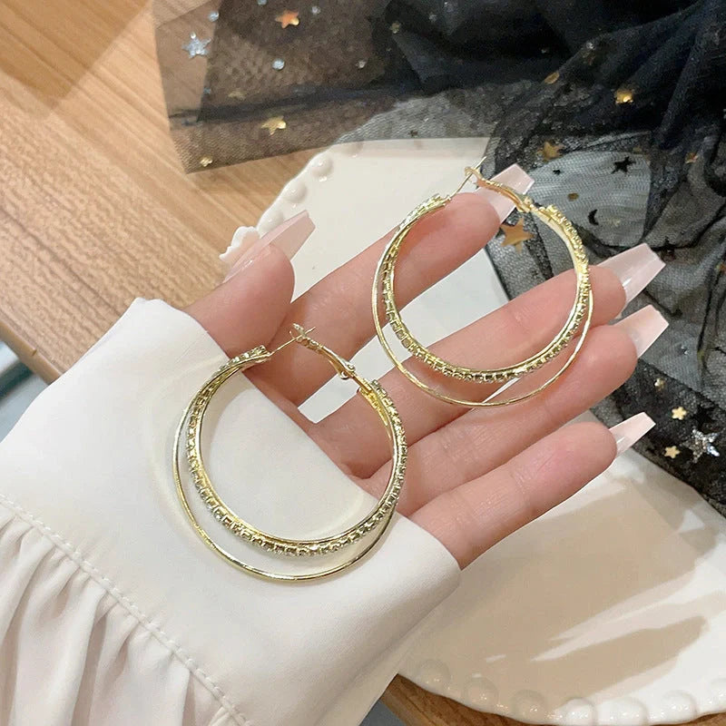 Geometric Alloy Earrings and Ring Set in 2507 Gold or Silver finish