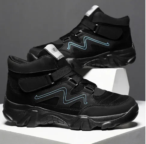 Men's leather lace-up shoes with cushioned insoles in black colour option