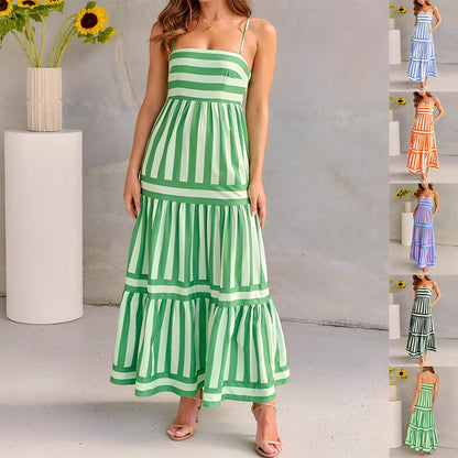 Women's backless square neck summer dress with suspenders and side pockets in striped printed fabric