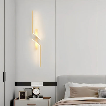 Modern minimalist strip wall lamp in black or gold, 60-120cm length with 3-colour LED lighting