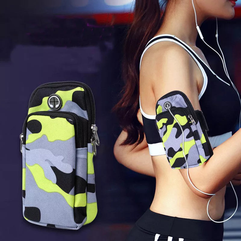 Camouflage water repellent wrist bag for running with adjustable strap