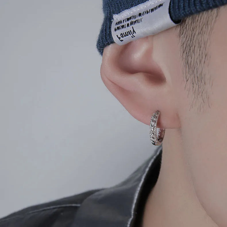 Geometric silver-coloured men's copper earrings in 10mm and 14mm sizes for hip hop style.