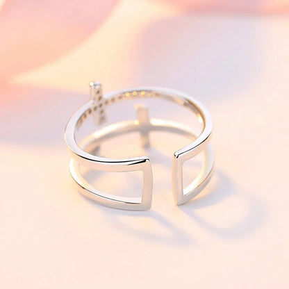 Adjustable copper ring with white gold finish and zircon gemstones, geometric design, fits sizes 5-9