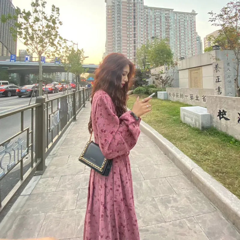 Red floral sweet cover long dress with elastic high waist and 3/4 princess sleeves.