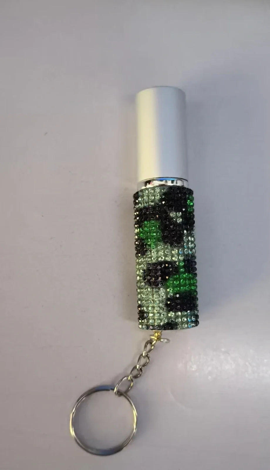 100ml transparent glass perfume bottle with silver spray mechanism and screw cap for fragrance preservation